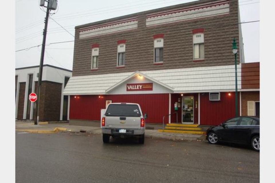Valley Food Center in Pinconning, MI (989) 8793311 Food And Beverage