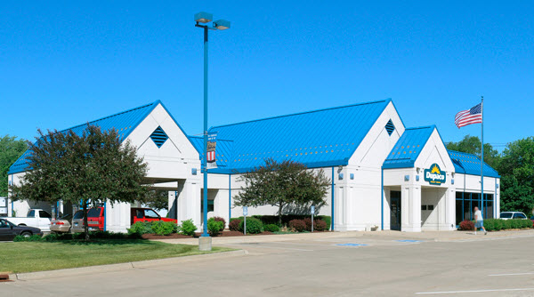 Dupaco Community Credit Union - Sycamore St in Dubuque, IA